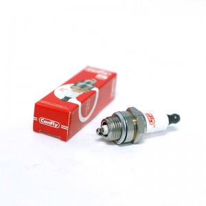 Spark Plug for Canfly Chainsaw 2 stroke chain saw spare parts