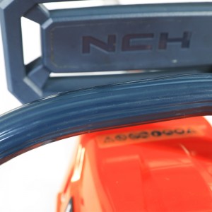 Chainsaw NCH 681 ڪاٺ جي ڪٽڻ واري مشين گرم وڪرو 58cc